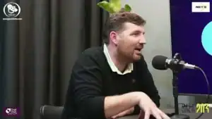 Entrevista de Karina Orso no Podcast Sala 203